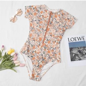 CUPSHE | Ditsy Floral Print One Piece Rash Guard Swim Suite | XL